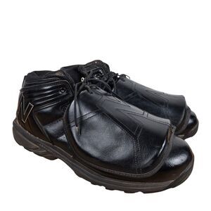 New Balance 460 Men's Size 12 4E Lace Up Black Baseball Umpire Sneakers